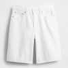 11″ lange Jeansshorts mit mittelhohem Bund 11″ lange Jeansshorts mit mittelhohem Bund