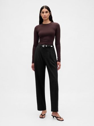 365 – Hoch geschnittene Hose aus gebürstetem Twill mit konischer Knöchelpartie