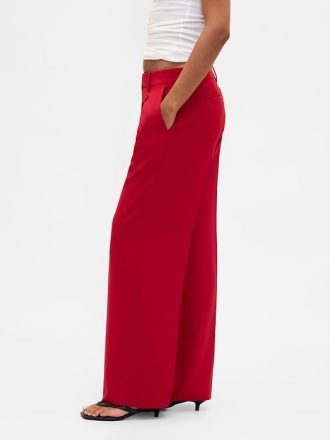 365 – Niedrig sitzende Bundfaltenhose mit weitem Bein