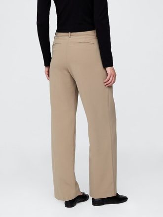 365 – Niedrig sitzende Bundfaltenhose mit weitem Bein