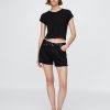 4″ mittelhohe, ultraweiche, lockere Cut-off-Shorts 4″ mittelhohe, ultraweiche, lockere Cut-off-Shorts