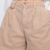 6″ mittelhohe Shorts aus Twill mit Bundfalten 6″ mittelhohe Shorts aus Twill mit Bundfalten
