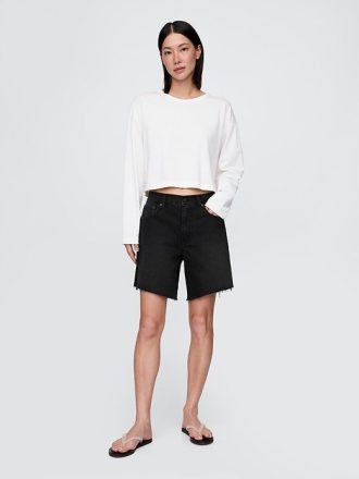8″ mittelhohe, lockere Denim-Bermudashorts im 90er-Stil