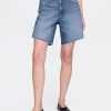 8″ mittelhohe, lockere Denim-Bermudashorts im 90er-Stil 8″ mittelhohe, lockere Denim-Bermudashorts im 90er-Stil