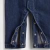 Baby-Denim-Overall mit Bärenlogo Baby-Denim-Overall mit Bärenlogo