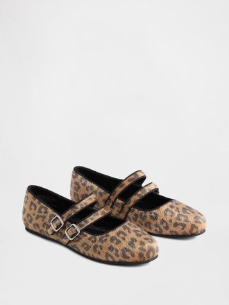 Ballerinas mit Leopardenmuster und Doppelriemen
