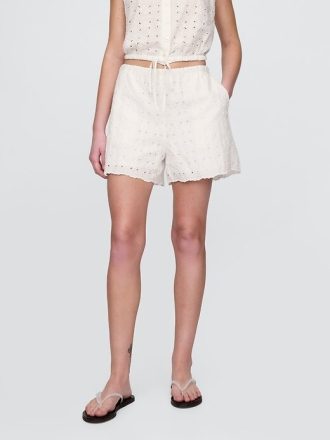 Bequeme Shorts mit hohem Bund und Ösen