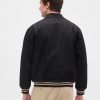 Übergroße College-Jeansjacke Übergroße College-Jeansjacke