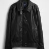 Übergroße Jacke aus veganem Leder Übergroße Jacke aus veganem Leder