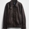 Übergroße Jacke aus veganem Leder Übergroße Jacke aus veganem Leder