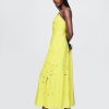 Besticktes Maxikleid aus Leinenmischung Besticktes Maxikleid aus Leinenmischung