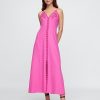 Besticktes Neckholder-Maxikleid aus Leinenmischung Besticktes Neckholder-Maxikleid aus Leinenmischung