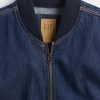 Bomberjacke aus ultraweichem Denim Bomberjacke aus ultraweichem Denim