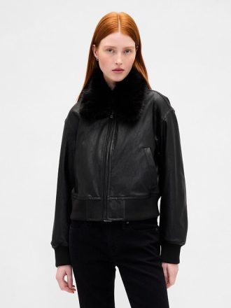 Bomberjacke aus veganem Leder