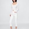 Caprijeans mit hohem Bund Caprijeans mit hohem Bund