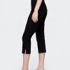 Caprijeans mit hohem Bund und verkürzter Länge Caprijeans mit hohem Bund und verkürzter Länge