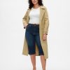 Caprijeans mit hohem Bund und verkürzter Länge