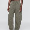 Cargohose mit mittelhohem Bund Cargohose mit mittelhohem Bund