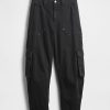 Cargohose mit mittelhohem Bund Cargohose mit mittelhohem Bund