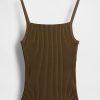 Crop-Tanktop mit Rippenpullover Crop-Tanktop mit Rippenpullover