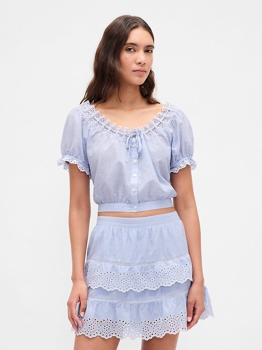 Crop Top mit Ösen Crop Top mit Ösen