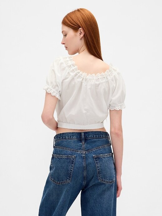 Crop Top mit Ösen Crop Top mit Ösen