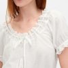 Crop Top mit Ösen Crop Top mit Ösen