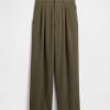 Curvy 365 – Hoch sitzende Bundfaltenhose Curvy 365 – Hoch sitzende Bundfaltenhose