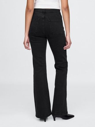 Curvy High Rise Schlagjeans im 70er-Jahre-Stil