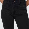 Curvy High Rise Schlagjeans im 70er-Jahre-Stil