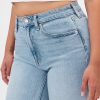 Curvy High Rise Slim Straight Jeans im 90er-Stil Curvy High Rise Slim Straight Jeans im 90er-Stil
