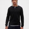 Doppelt gestricktes Henley-T-Shirt Doppelt gestricktes Henley-T-Shirt