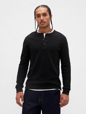 Doppelt gestricktes Henley-T-Shirt