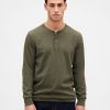 Doppelt gestricktes Henley-T-Shirt Doppelt gestricktes Henley-T-Shirt