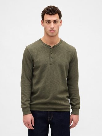 Doppelt gestricktes Henley-T-Shirt