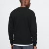 Doppelt gestricktes Henley-T-Shirt Doppelt gestricktes Henley-T-Shirt