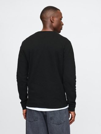 Doppelt gestricktes Henley-T-Shirt
