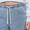Easy Baggy-Jeans aus Strick mit mittlerer Leibhöhe Easy Baggy-Jeans aus Strick mit mittlerer Leibhöhe