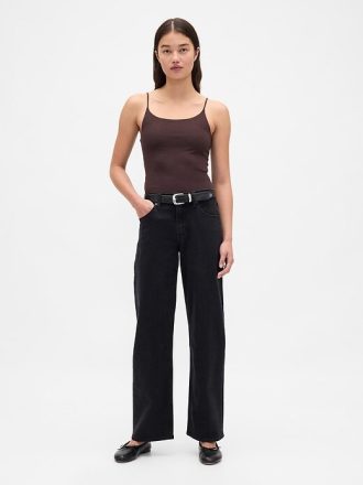 Eng gestrickter Cami-Tanga-Bodysuit