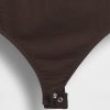 Eng gestrickter Cami-Tanga-Bodysuit Eng gestrickter Cami-Tanga-Bodysuit