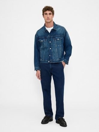 Entspannte Jeans mit gerader Passform Entspannte Jeans mit gerader Passform