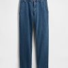 Entspannte Jeans mit gerader Passform Entspannte Jeans mit gerader Passform