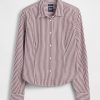 Figurbetontes Crop-Shirt aus Bio-Baumwolle Figurbetontes Crop-Shirt aus Bio-Baumwolle