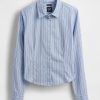 Figurbetontes Crop-Shirt aus Bio-Baumwolle Figurbetontes Crop-Shirt aus Bio-Baumwolle