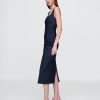 Figurbetontes Midikleid aus Denim Figurbetontes Midikleid aus Denim