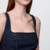 Figurbetontes Midikleid aus Denim Figurbetontes Midikleid aus Denim