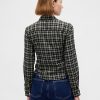 Flanellhemd mit figurbetontem Karomuster Flanellhemd mit figurbetontem Karomuster