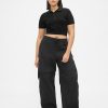 Gap × BÉIS Convertible Cargo Barrel Hose Gap × BÉIS Convertible Cargo Barrel Hose