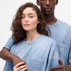 Gap × BÉIS Strick-Denim-Taschen-T-Shirt für Erwachsene Gap × BÉIS Strick-Denim-Taschen-T-Shirt für Erwachsene