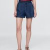 Gap × DÔEN – Hoch sitzende Jeansshorts mit Falten Gap × DÔEN – Hoch sitzende Jeansshorts mit Falten